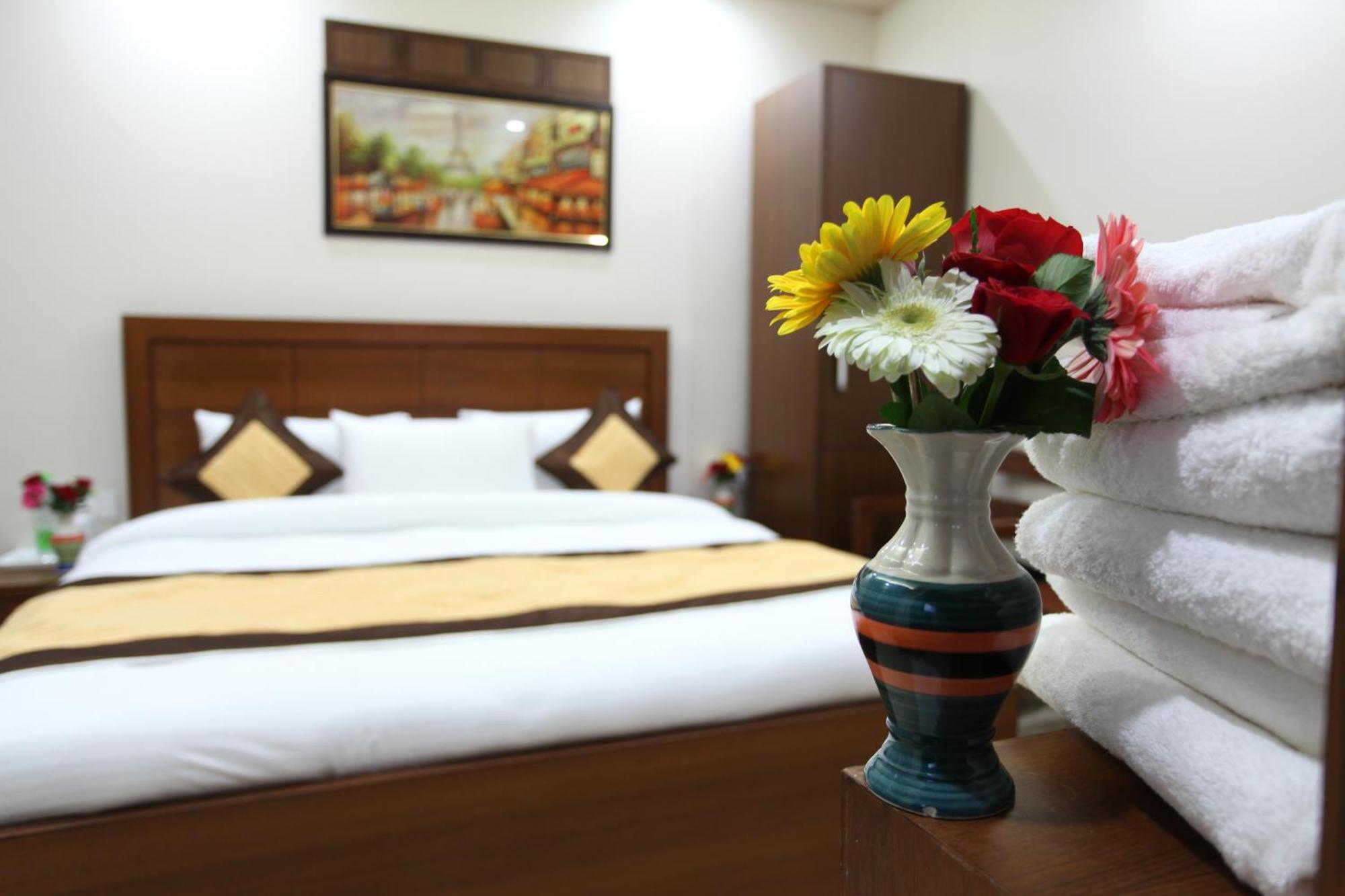 Hotel Hc Grand New Delhi Exterior photo